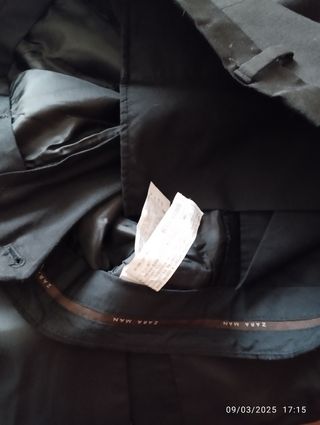 Traje Zara 