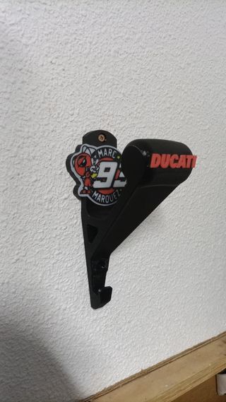 Cuelga cascos moto Marquez - Ducati