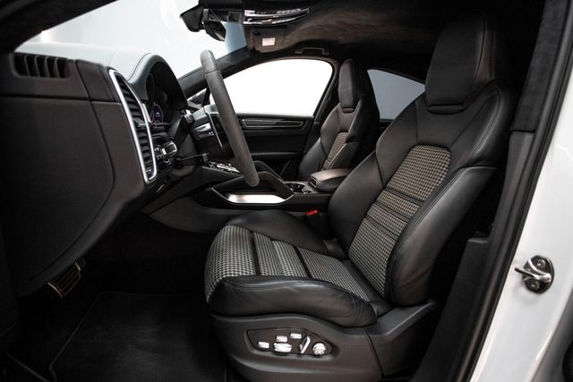 PORSCHE Cayenne Coupé Turbo