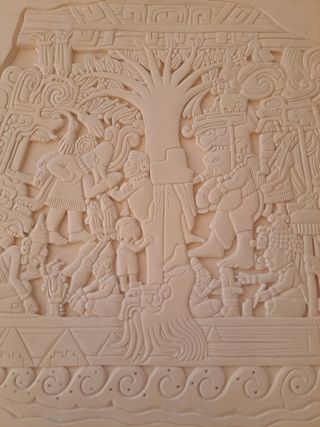 Árbol de la Vida Maya. Reproducción en piedra