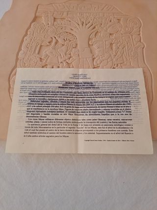 Árbol de la Vida Maya. Reproducción en piedra