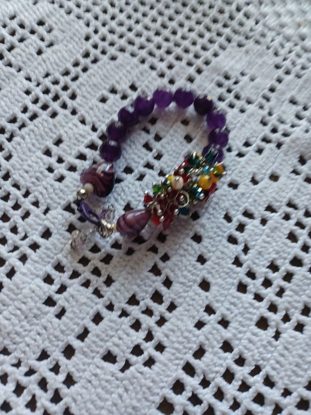 Bracciale di pietre vere