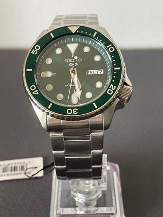 Reloj Seiko 5 Sport “Jade Green” SRPD61K1 Nuevo