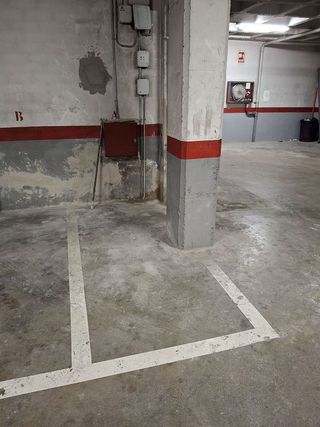 Garaje en venta en La Plana en Esplugues de Llobregat