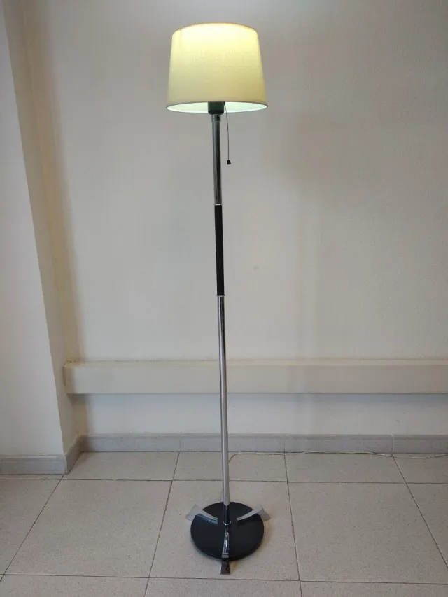 Lámpara años 60 de pie