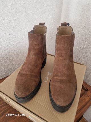 Botines serraje marrones