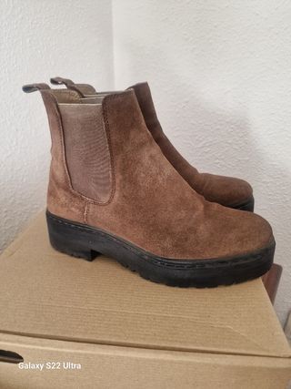 Botines serraje marrones