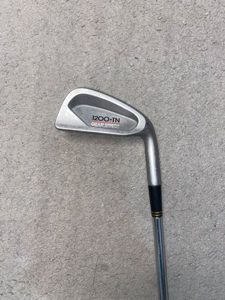 Tacos de golfe Wilson 1200 TN