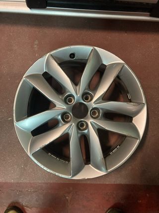 Llanta peugeot 5008 en 17 pulgadas
