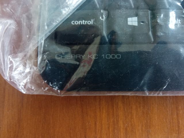 Teclado multimedia Cherry KC 1000