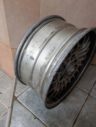 Llanta BMW e23 o e24