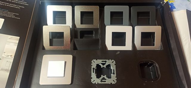 Embellecedor de luz. marquillo.