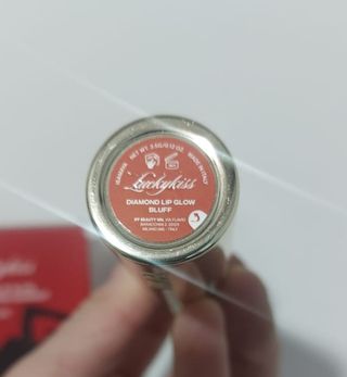 Isamaya Pintalabios Lipstick lujo nueva