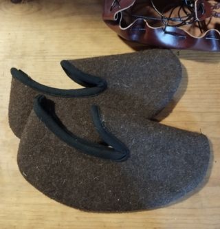 Conjunto de corizas y escarpinos