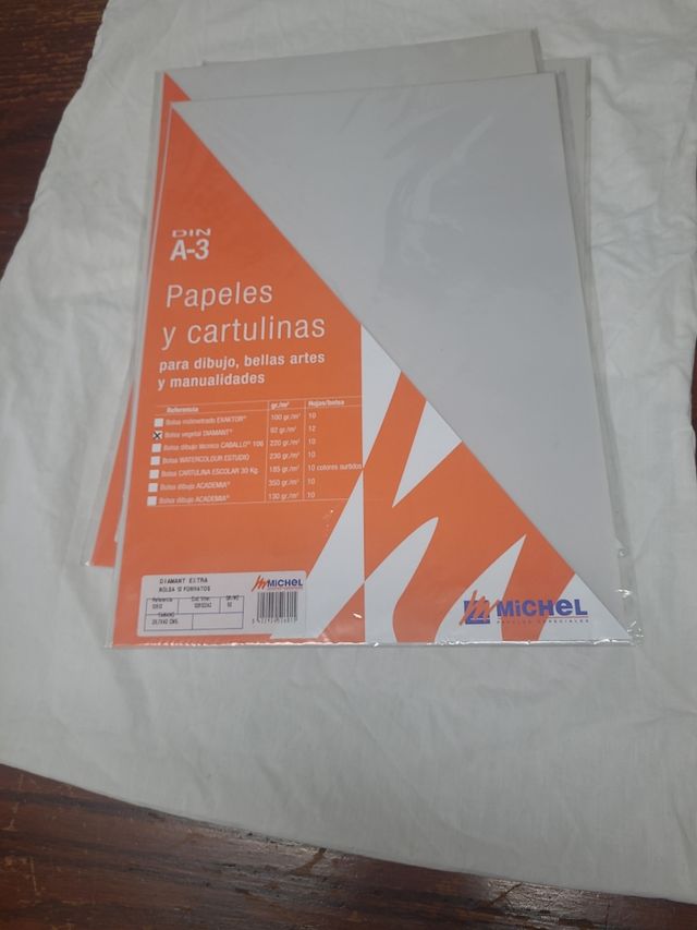 Papel vegetal, en  paquetes de 12 unidad