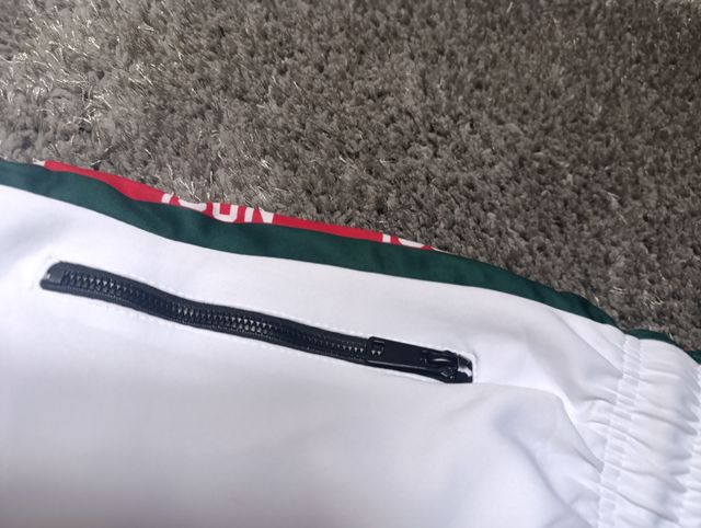 Pantalones chándal blancos