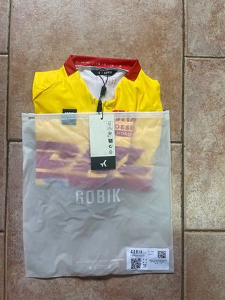 Equipación Gobik DHL Titan Desert Maruecos talla S