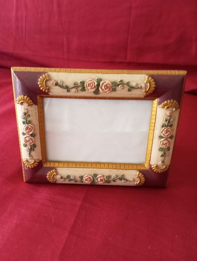 Portafotos floral alegre