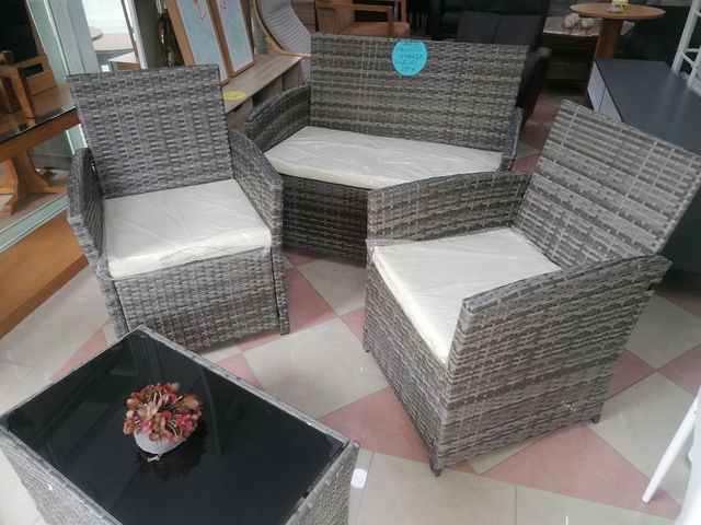 Conjunto Terraza y jardín