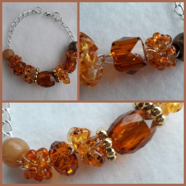 Parure di collana e bracciale con resine