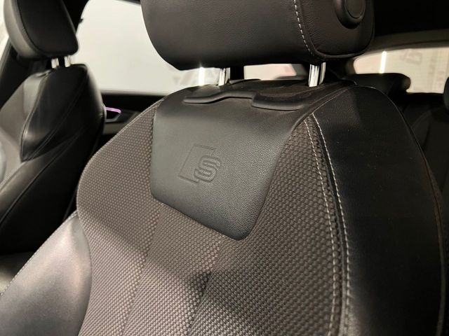 Audi A4 A4 Avant Black-Line 40 TDI 140kw Quattro 