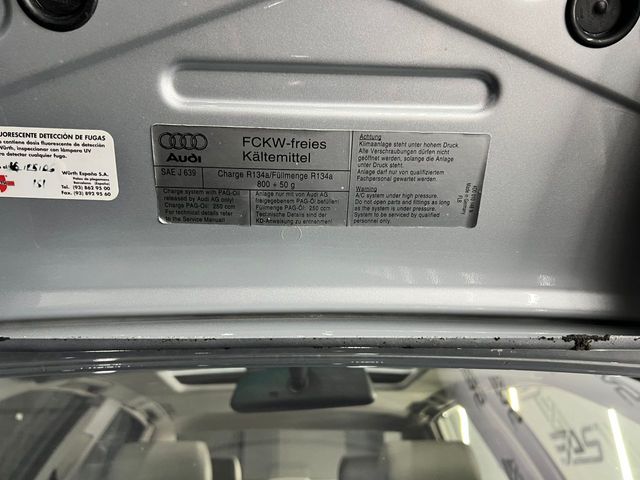 Audi A8 4.2 QUATTRO TIPTRONIC V8 340cv – SÓLO 49.000km