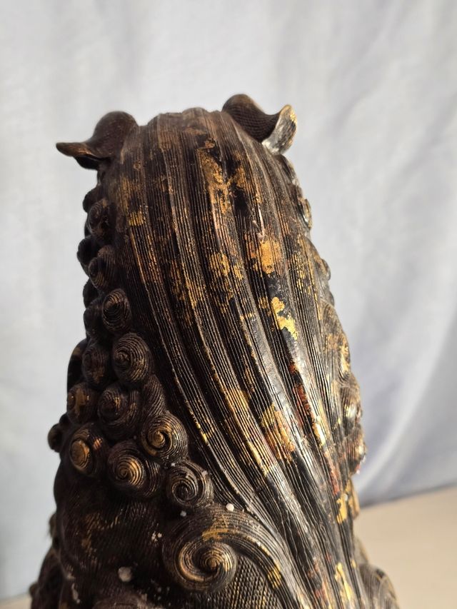 Pareja de dragones protectores con sello