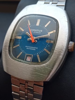Reloj  vintage Diantus de cuerda