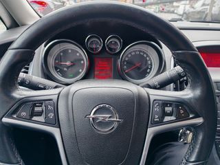 Opel Astra 2015