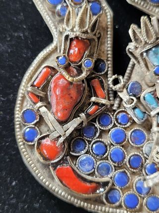 Antiguo colgante tibetano 