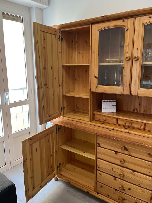 Mobile in legno massello