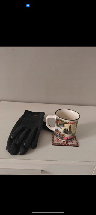 Guantes de cuero más taza regalo