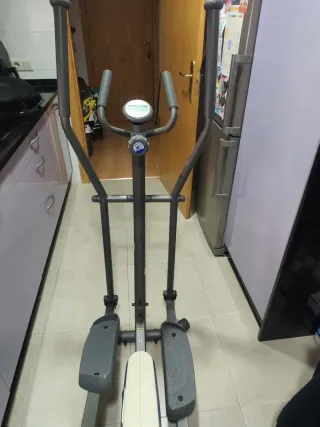Bicicleta estática y elíptica