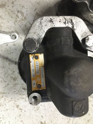 Bomba asistida bmw E30