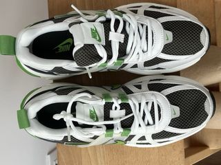 Zapatillas Nike v2k Run