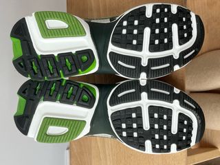 Zapatillas Nike v2k Run