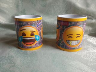 Tazas emojis