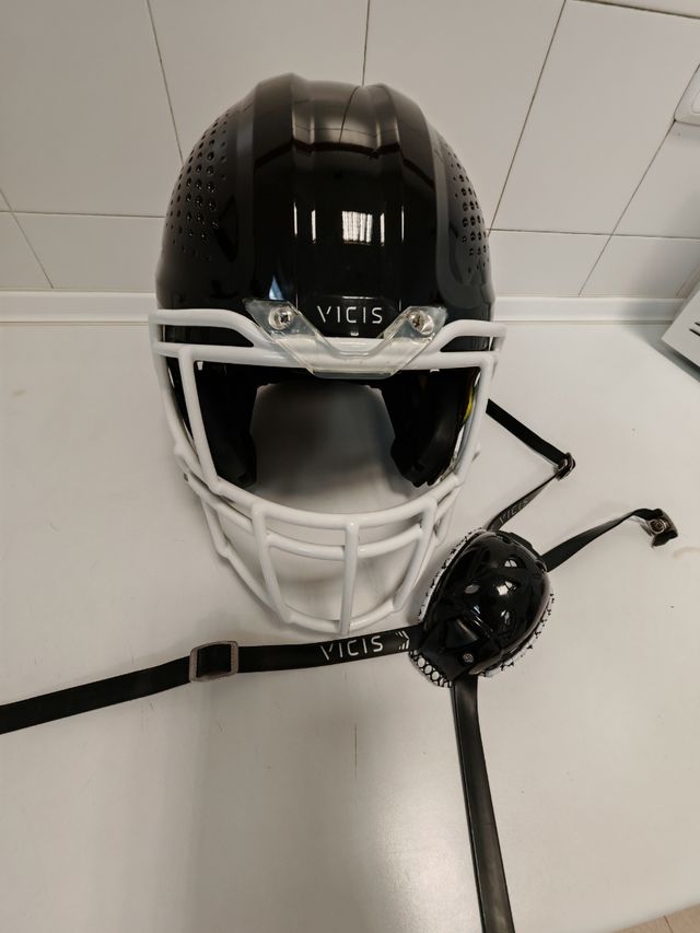 CAPACETE DE FUTEBOL AMERICANO VICIS ZERO 2