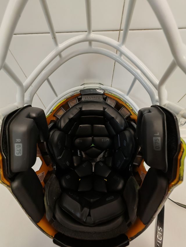 CAPACETE DE FUTEBOL AMERICANO VICIS ZERO 2