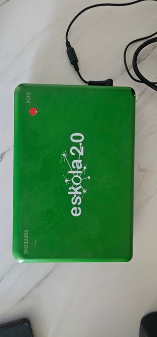 Ordenador portatil pequeño