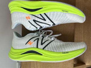 Zapatillas New Balance FuelCell Propel v4