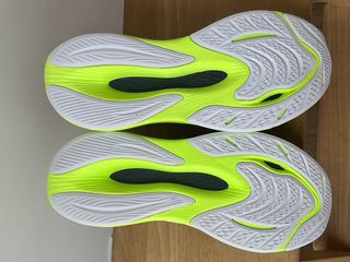 Zapatillas New Balance FuelCell Propel v4