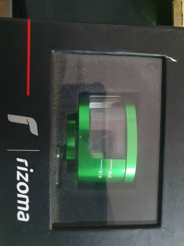 Depósito de cnc para moto