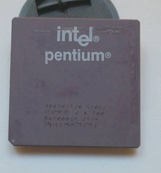 Procesador Intel Pentium 120 funciona 