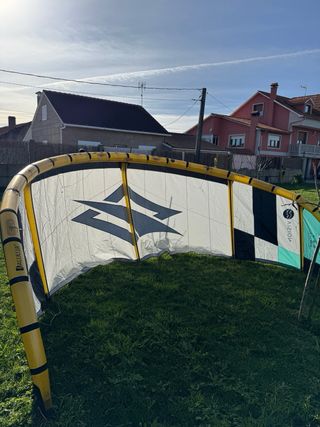 Naish Psycho Nvision 10m