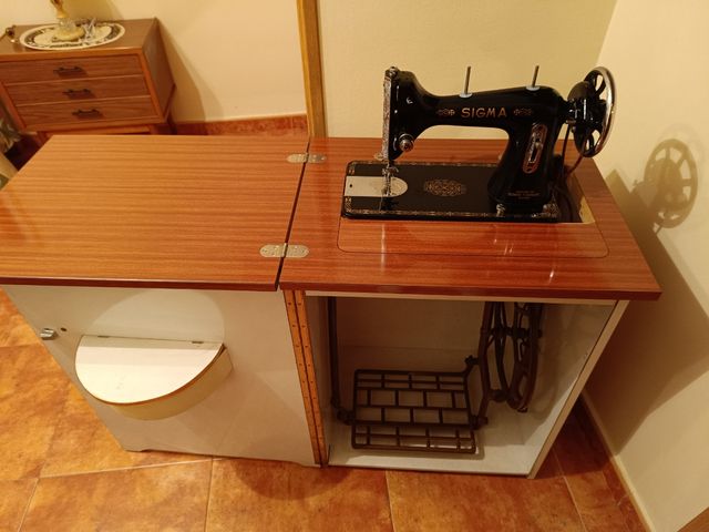 Maquina de coser Sigma 
