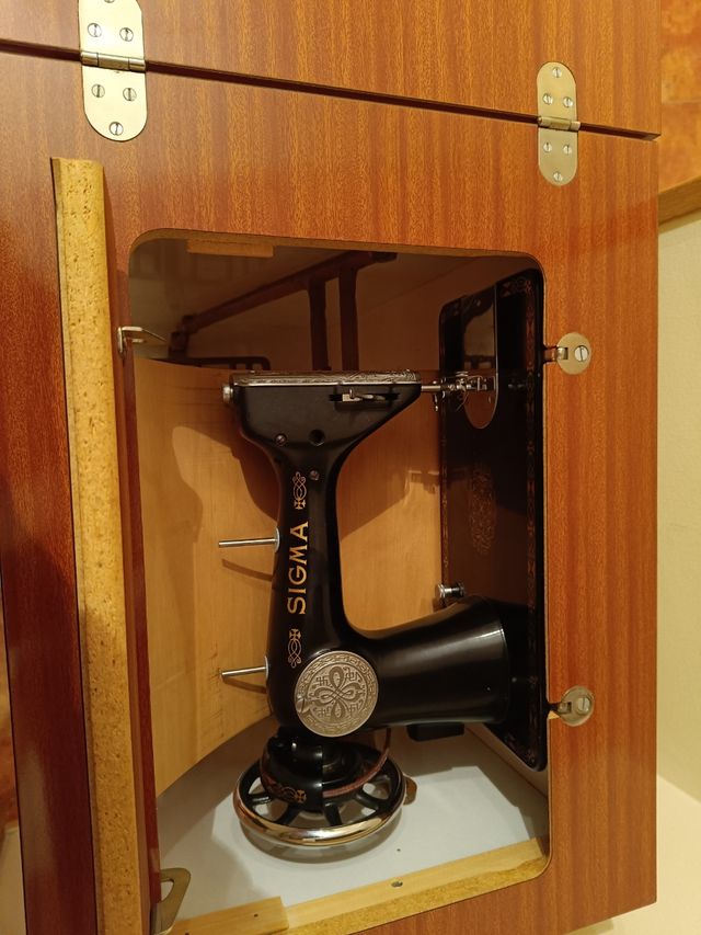 Maquina de coser Sigma 