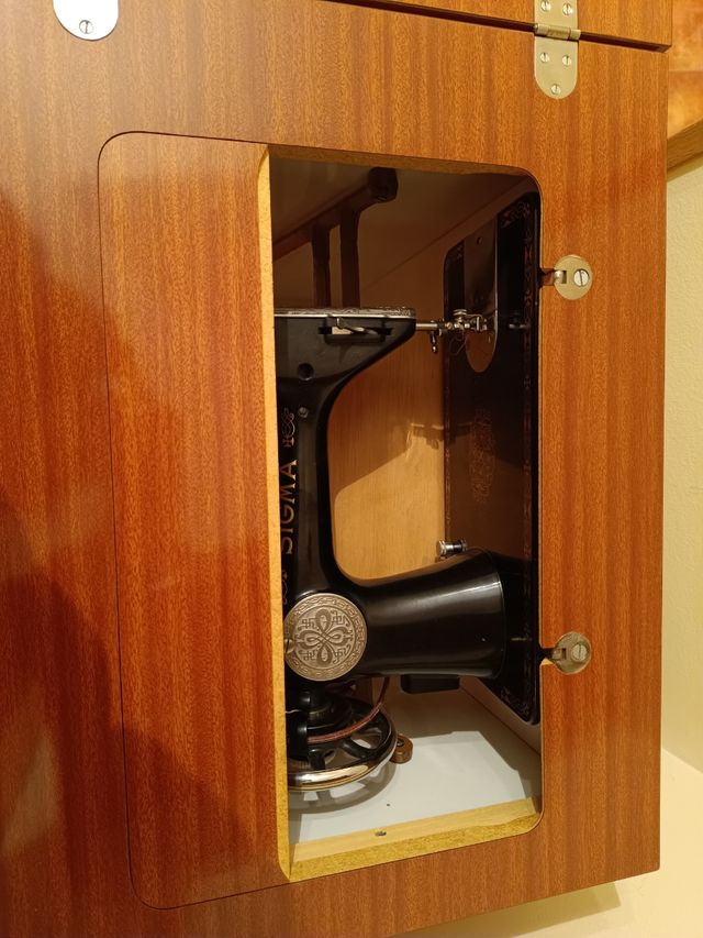 Maquina de coser Sigma 