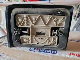 PILOTO TRASERO DERECHO RENAULT 19 ANTIGUO CORTO