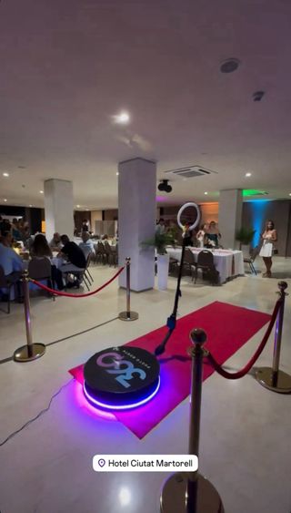 Fotomatón 360, plataforma giratoria.
